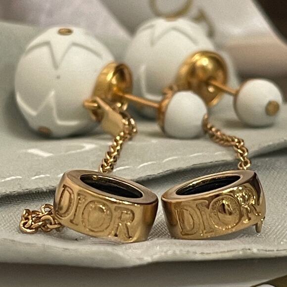 Rare Dior Tribales Earrings | White Matte iPod Drops, Logo Chain, Gift Set, New - Picture 1 of 13